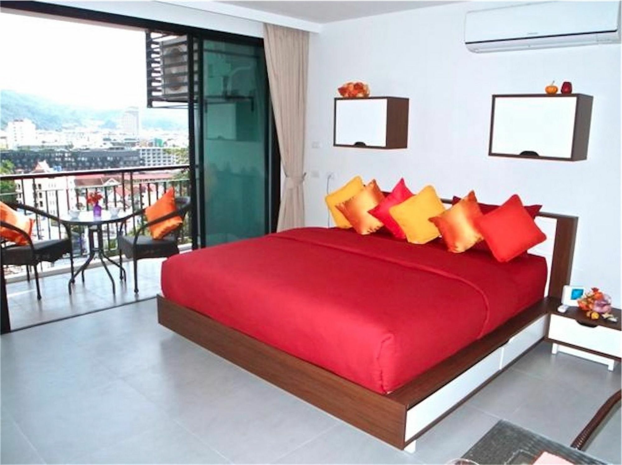Bliss Patong 2 Bedrooms Apartment Екстер'єр фото